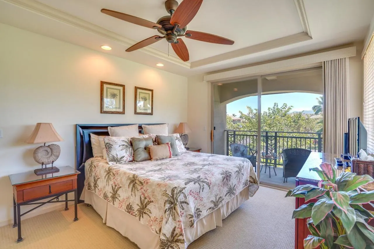 Luxe Big Island Vacation Rental Along Kohala Coast ワイコロアビレッジ 別荘